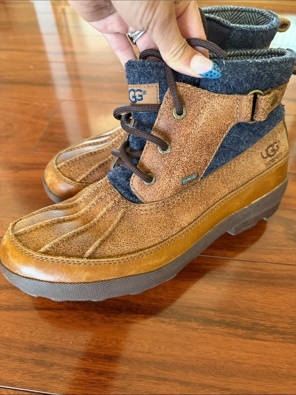 UGG Lina Chestnut Suede & Gray Wool Lace-Up Duck Boot